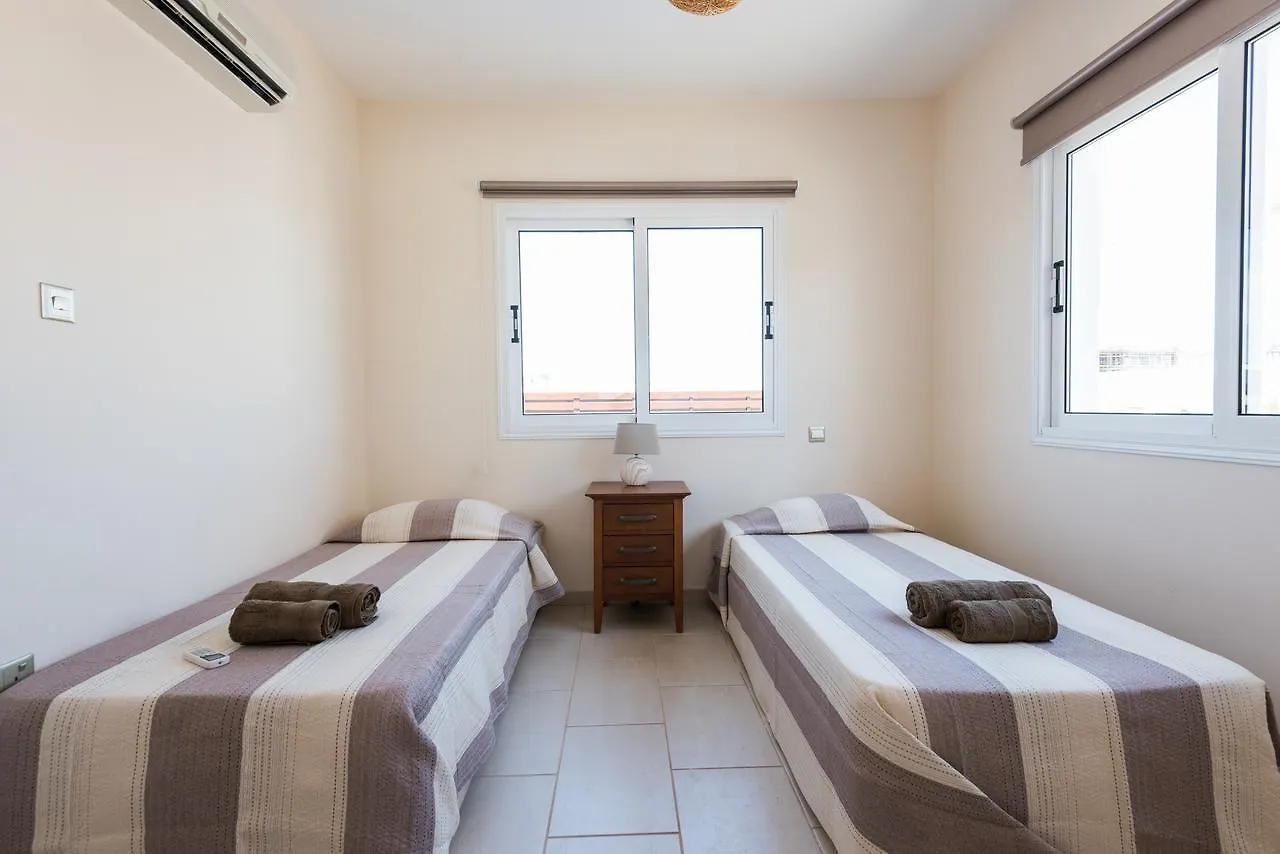 Villa Valmare Ayia Napa Chipre